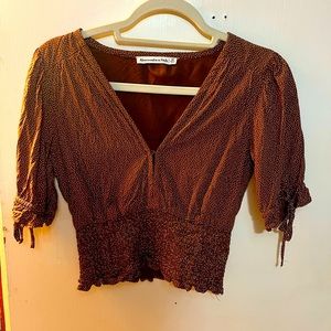 Womans Abercrombie Cropped button-up blouse